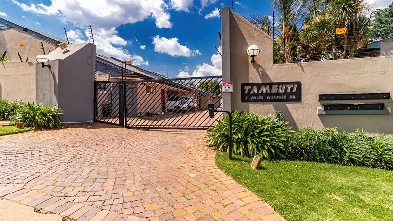 3 Bedroom Property for Sale in Bruma Gauteng
