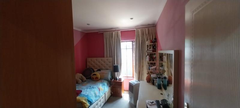 4 Bedroom Property for Sale in Kensington Gauteng