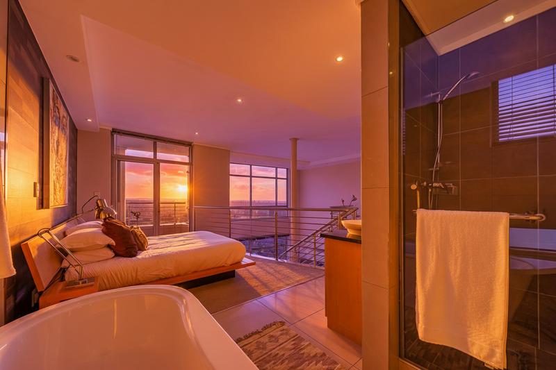 1 Bedroom Property for Sale in Sandown Gauteng