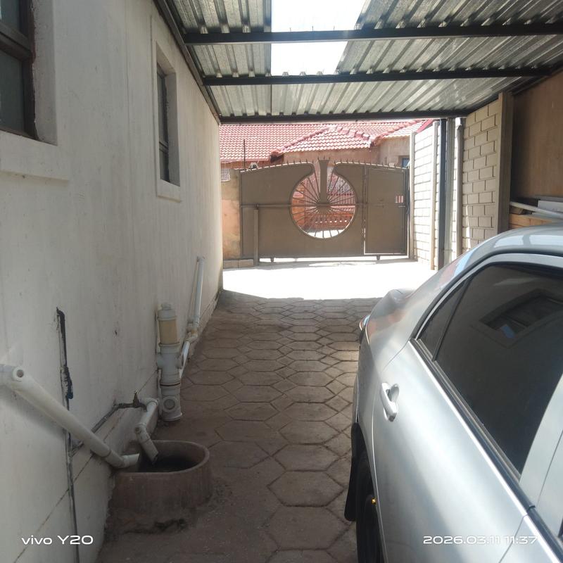 2 Bedroom Property for Sale in Mamelodi Gauteng