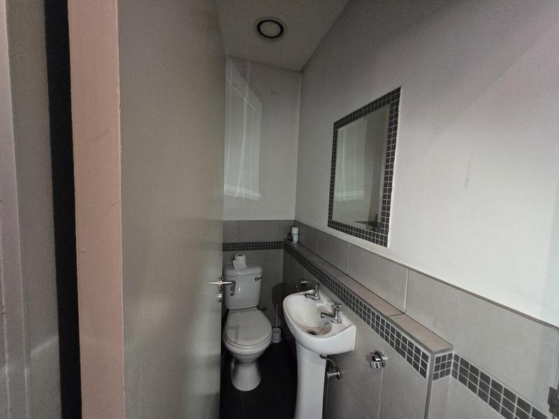 To Let 1 Bedroom Property for Rent in Marshalltown Gauteng
