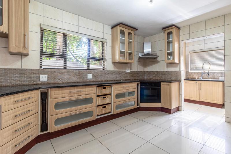 3 Bedroom Property for Sale in Willowbrook Gauteng