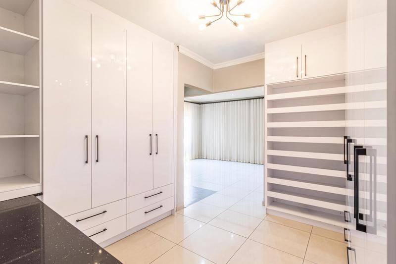 3 Bedroom Property for Sale in Willowbrook Gauteng