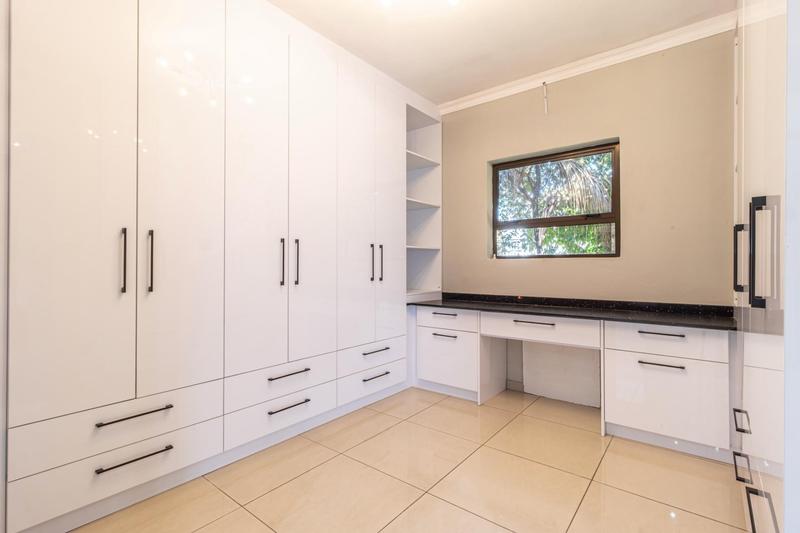 3 Bedroom Property for Sale in Willowbrook Gauteng