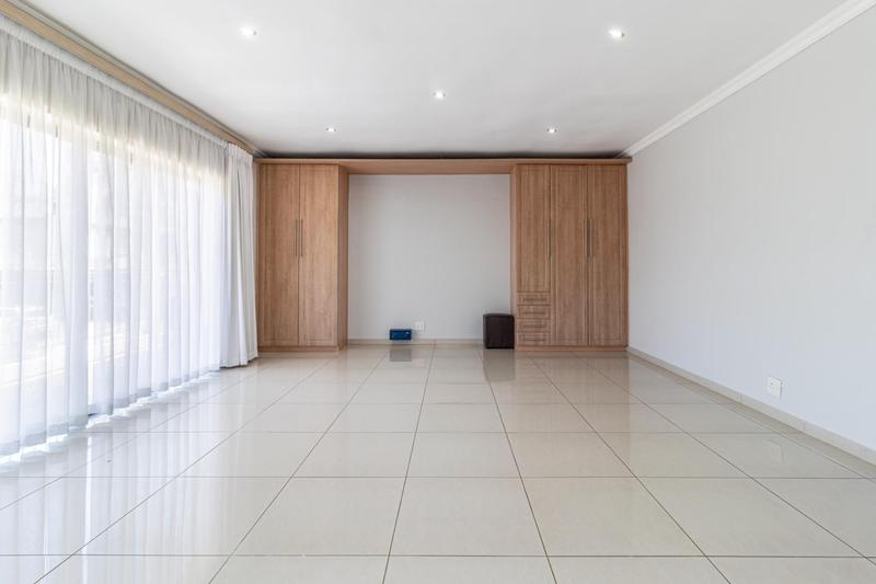 3 Bedroom Property for Sale in Willowbrook Gauteng
