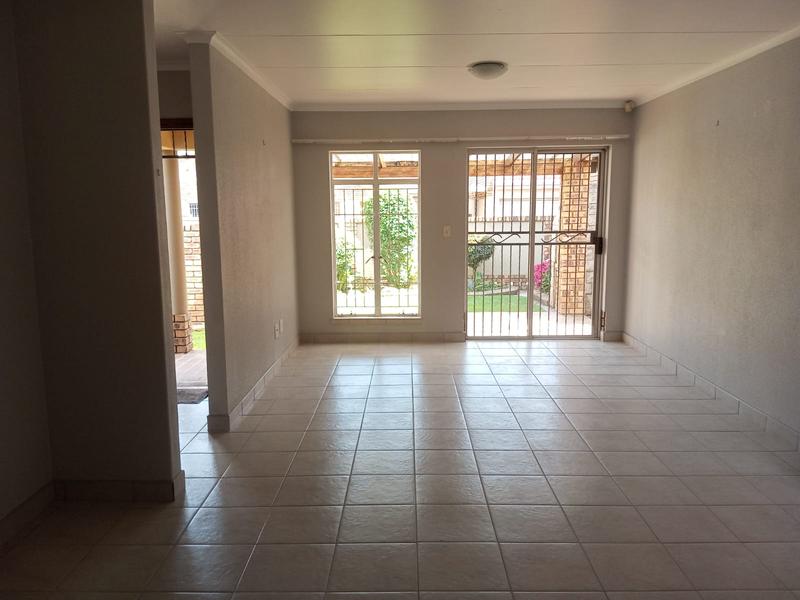 3 Bedroom Property for Sale in Petersfield Gauteng