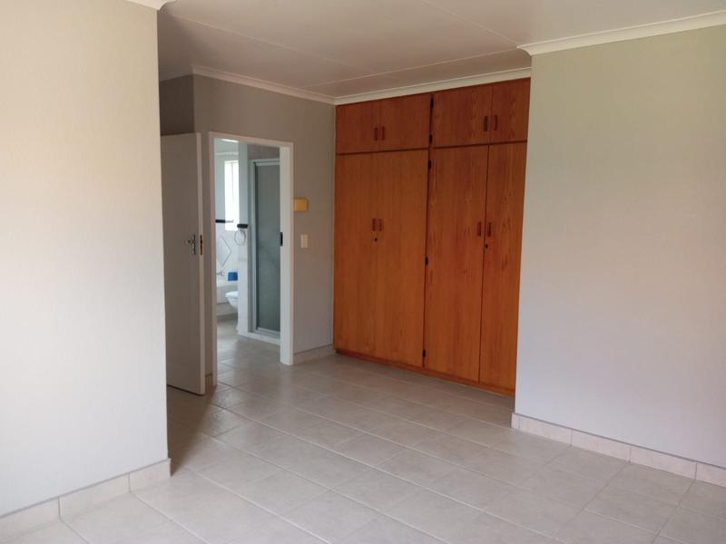 3 Bedroom Property for Sale in Petersfield Gauteng