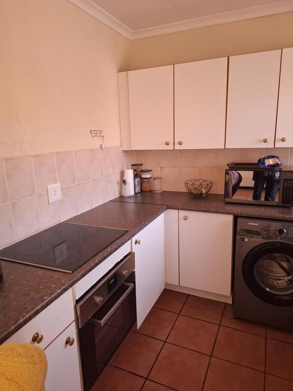 To Let 2 Bedroom Property for Rent in Meyerspark Gauteng