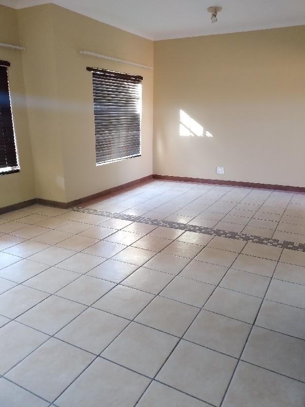 To Let 2 Bedroom Property for Rent in Mooikloof Ridge Gauteng