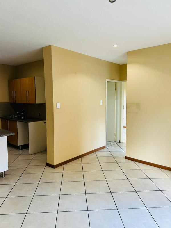 2 Bedroom Property for Sale in Noordwyk Gauteng