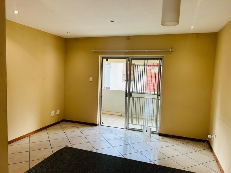 2 Bedroom Property for Sale in Noordwyk Gauteng