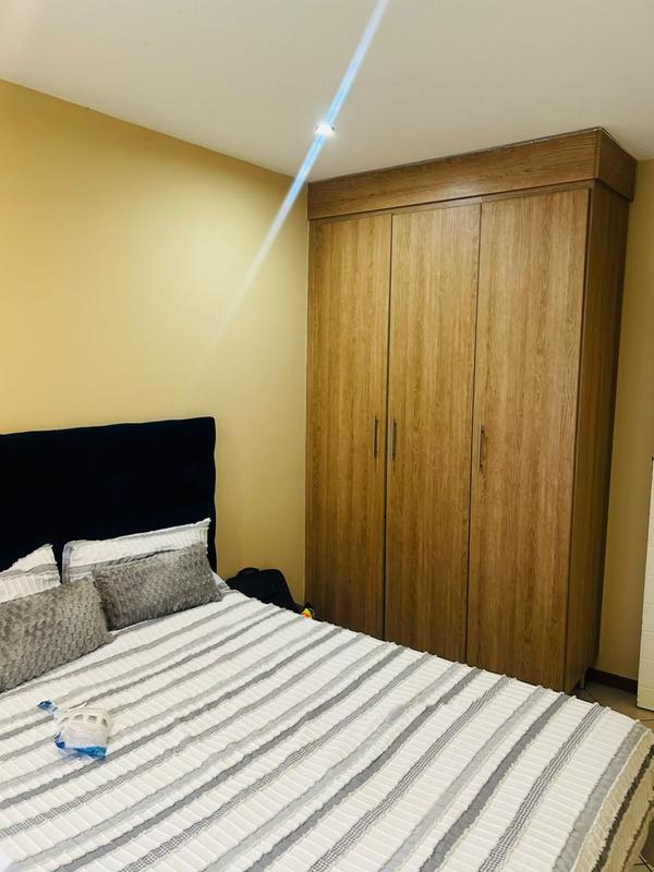 2 Bedroom Property for Sale in Noordwyk Gauteng