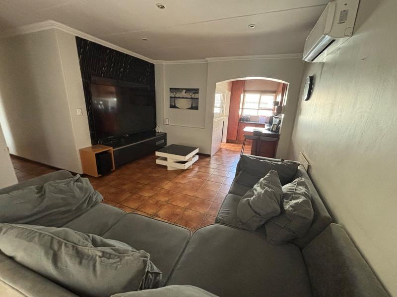 3 Bedroom Property for Sale in Magalieskruin Gauteng