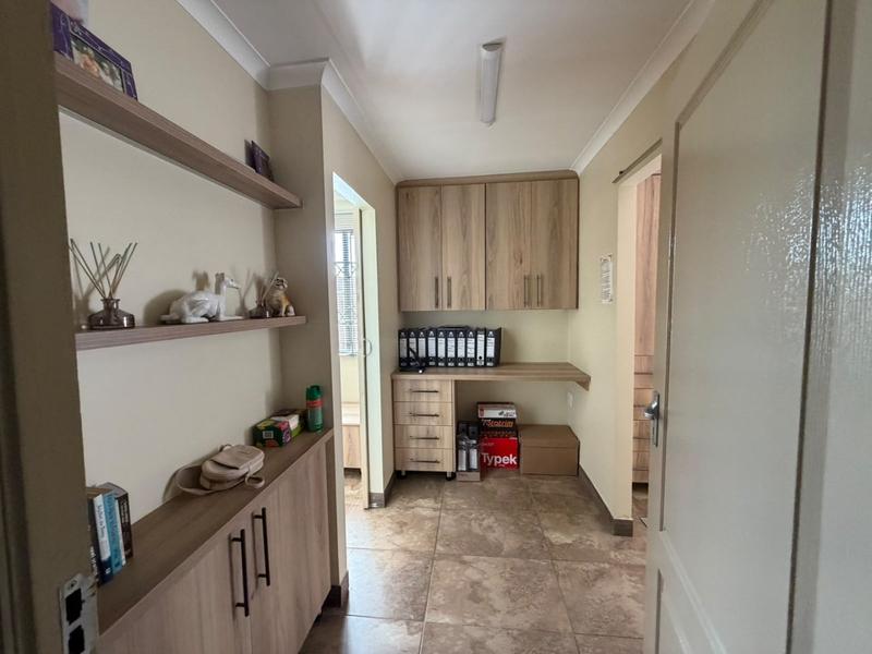 11 Bedroom Property for Sale in Wolmer Gauteng