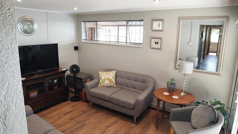 3 Bedroom Property for Sale in Golf Park Gauteng