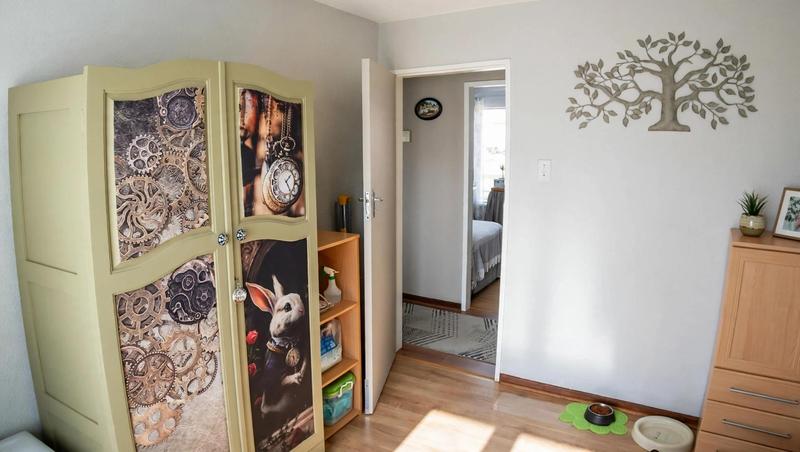 3 Bedroom Property for Sale in Golf Park Gauteng