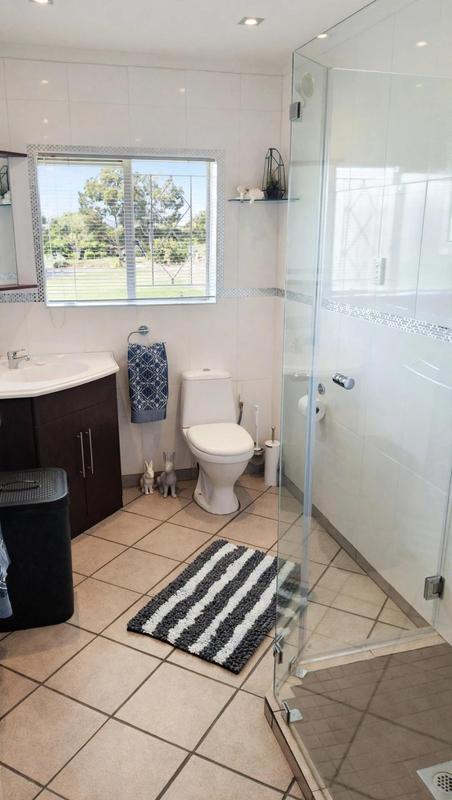 3 Bedroom Property for Sale in Golf Park Gauteng