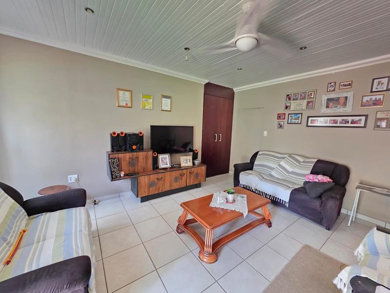 4 Bedroom Property for Sale in Golf Park Gauteng
