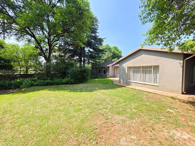 6 Bedroom Property for Sale in Meyerton Central Gauteng