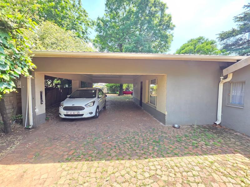 6 Bedroom Property for Sale in Meyerton Central Gauteng