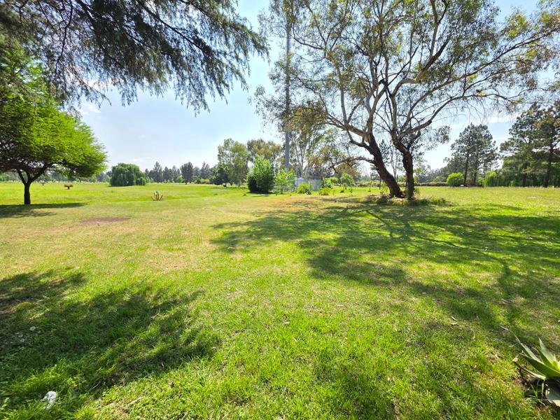 6 Bedroom Property for Sale in Meyerton Central Gauteng
