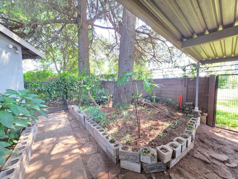 6 Bedroom Property for Sale in Meyerton Central Gauteng