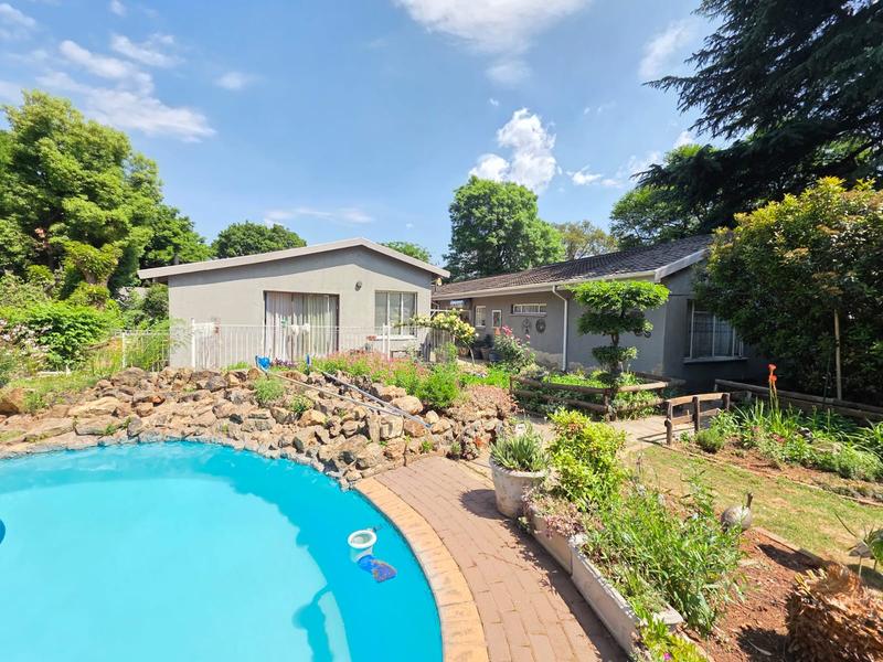 6 Bedroom Property for Sale in Meyerton Central Gauteng