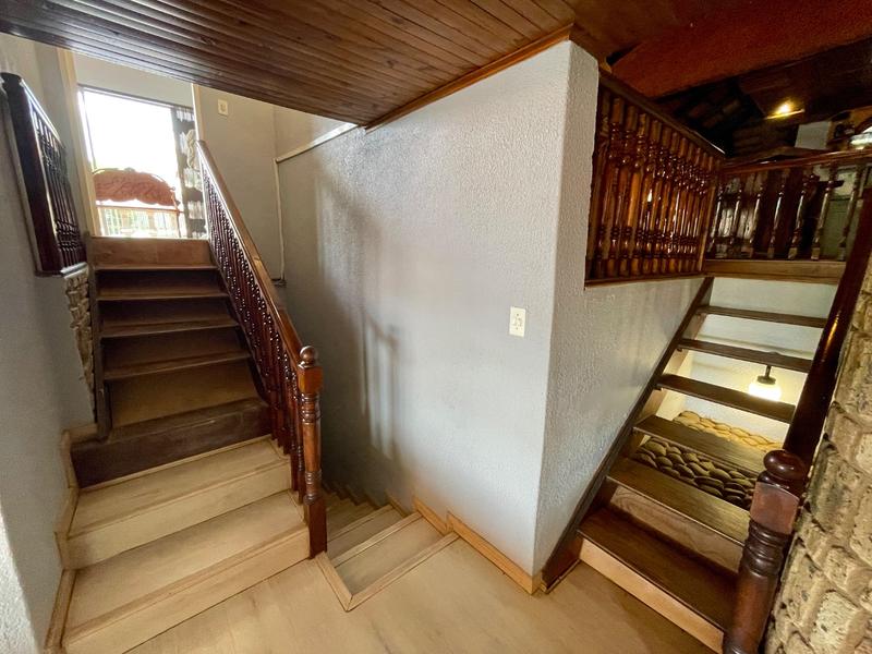 5 Bedroom Property for Sale in Noordheuwel Gauteng