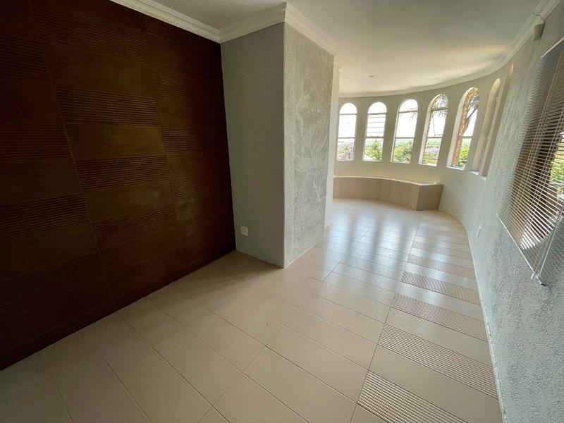 5 Bedroom Property for Sale in Noordheuwel Gauteng