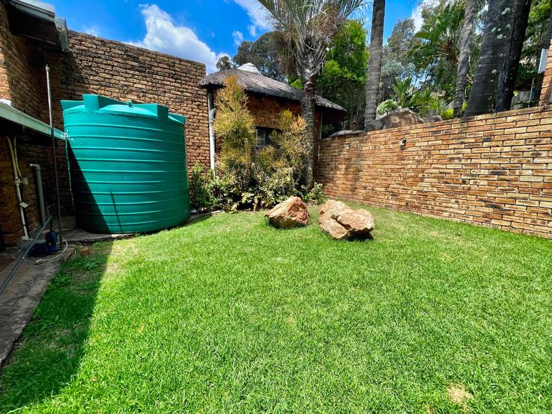 5 Bedroom Property for Sale in Noordheuwel Gauteng