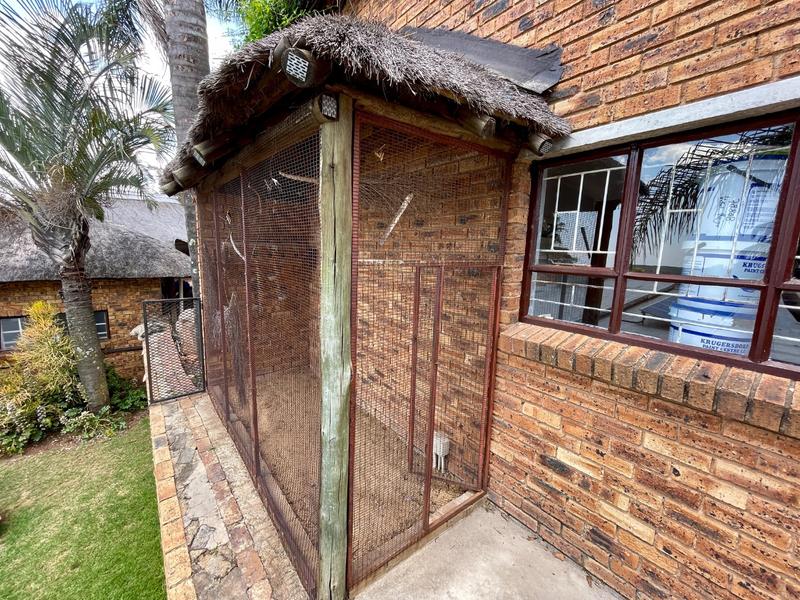 5 Bedroom Property for Sale in Noordheuwel Gauteng