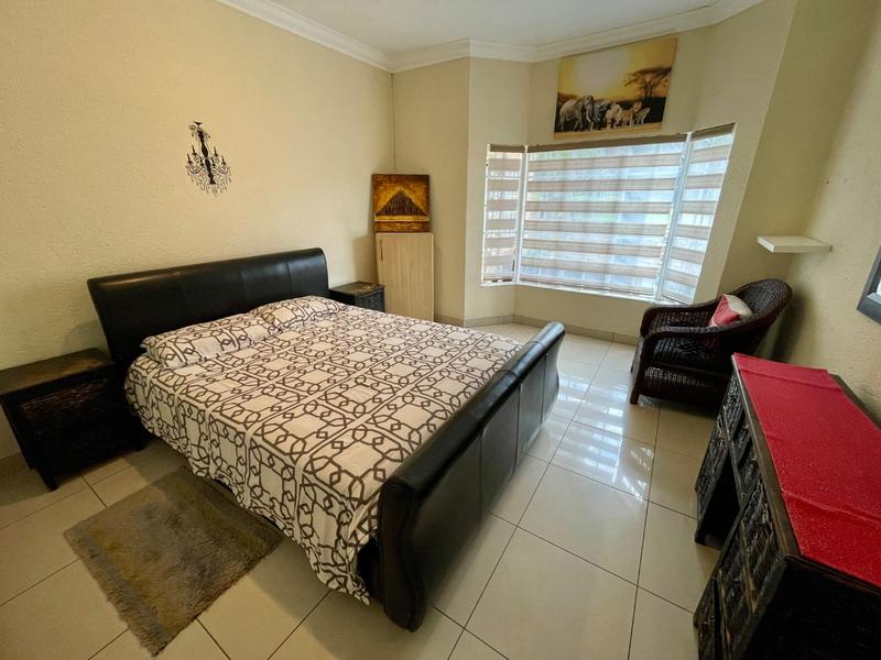 5 Bedroom Property for Sale in Rangeview Gauteng