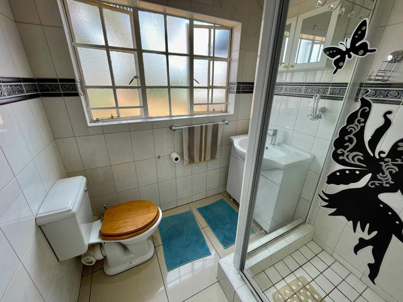 5 Bedroom Property for Sale in Rangeview Gauteng