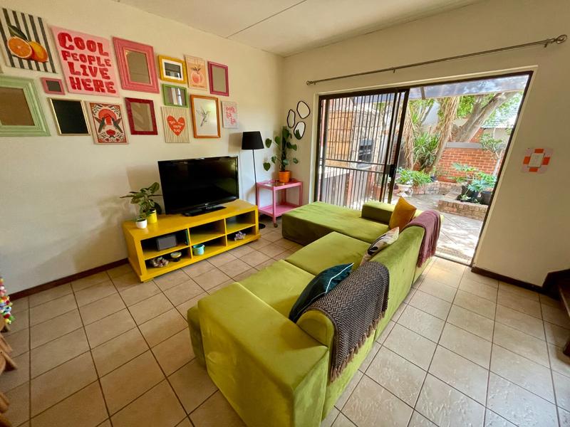 3 Bedroom Property for Sale in Sugar Bush Estate Gauteng