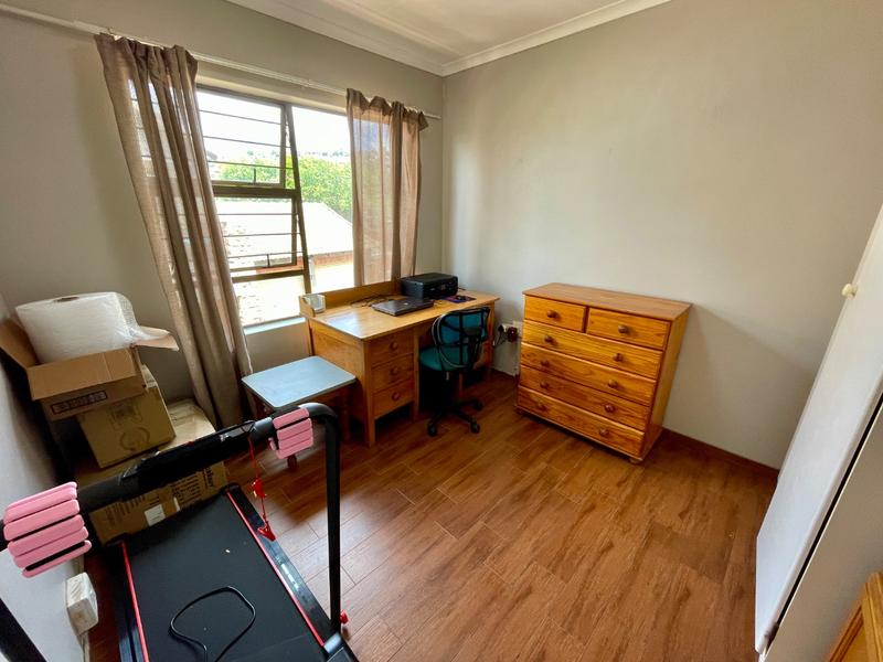 3 Bedroom Property for Sale in Sugar Bush Estate Gauteng