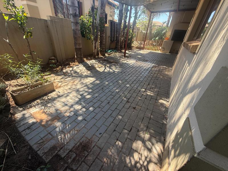 To Let 2 Bedroom Property for Rent in The Reeds Gauteng