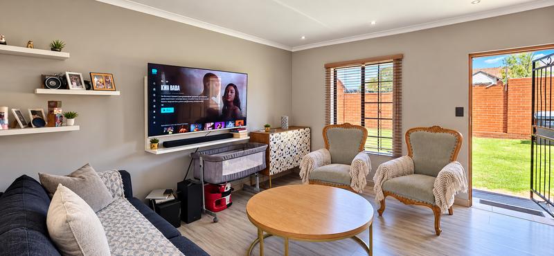 2 Bedroom Property for Sale in Monavoni Gauteng