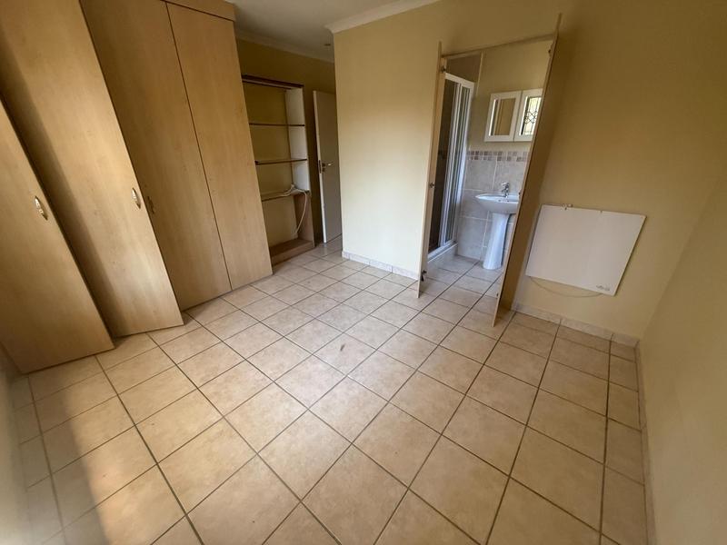 2 Bedroom Property for Sale in The Reeds Gauteng