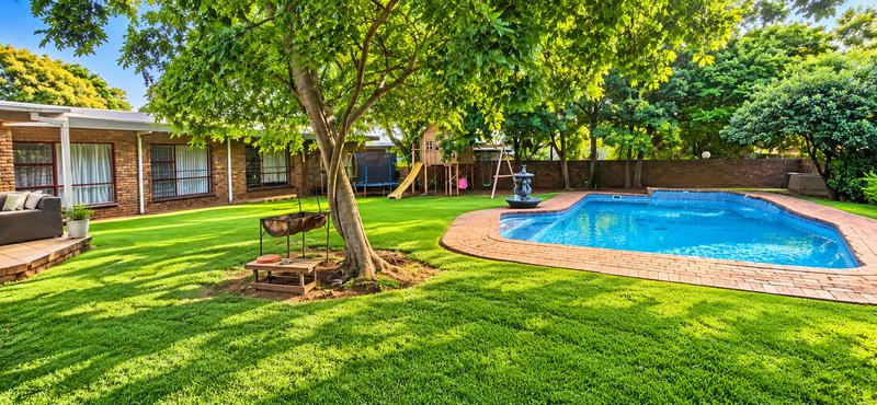 4 Bedroom Property for Sale in Wierda Park Gauteng