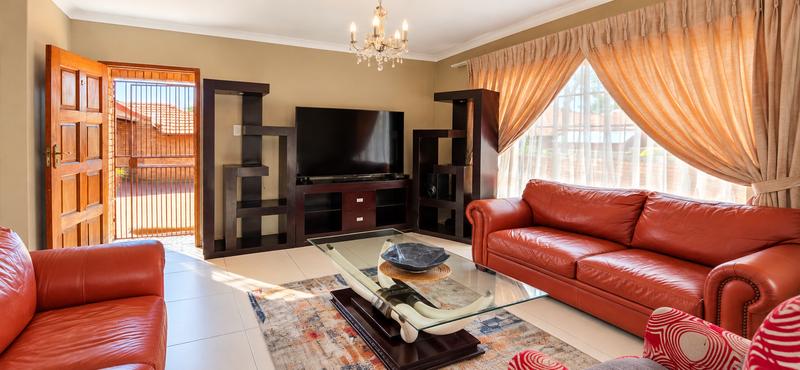 3 Bedroom Property for Sale in Amberfield Gauteng
