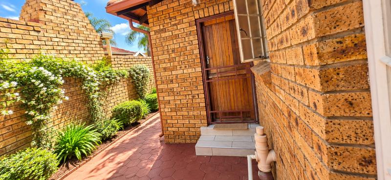 3 Bedroom Property for Sale in Amberfield Gauteng