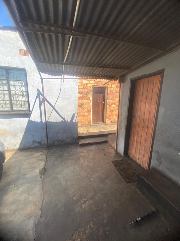 2 Bedroom Property for Sale in Atteridgeville Gauteng