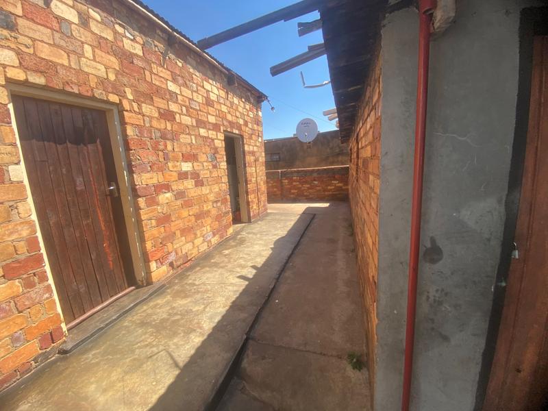 2 Bedroom Property for Sale in Atteridgeville Gauteng