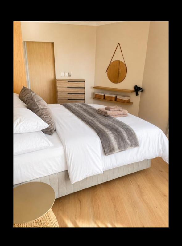 To Let 1 Bedroom Property for Rent in Sandton Gauteng