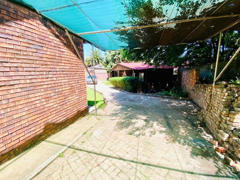 10 Bedroom Property for Sale in Krugersdorp North Gauteng