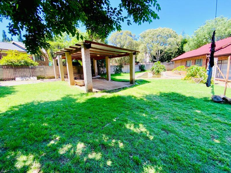 10 Bedroom Property for Sale in Krugersdorp North Gauteng