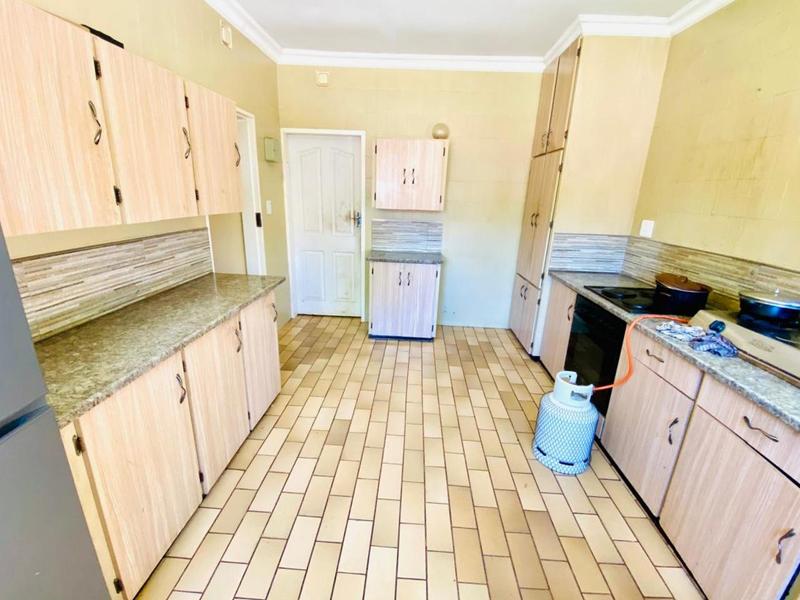 10 Bedroom Property for Sale in Krugersdorp North Gauteng