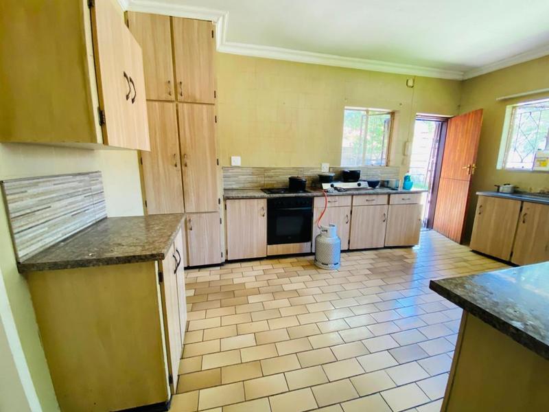 10 Bedroom Property for Sale in Krugersdorp North Gauteng