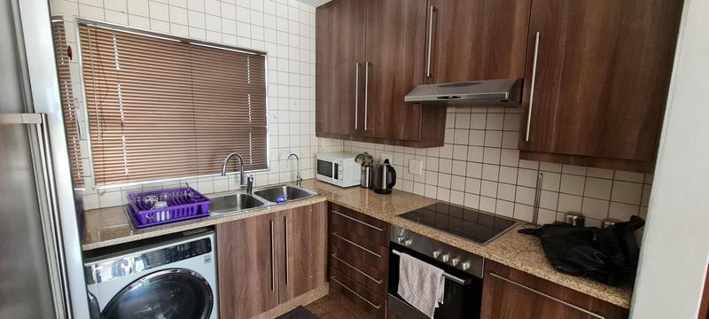 To Let 2 Bedroom Property for Rent in Bedford Gardens Gauteng
