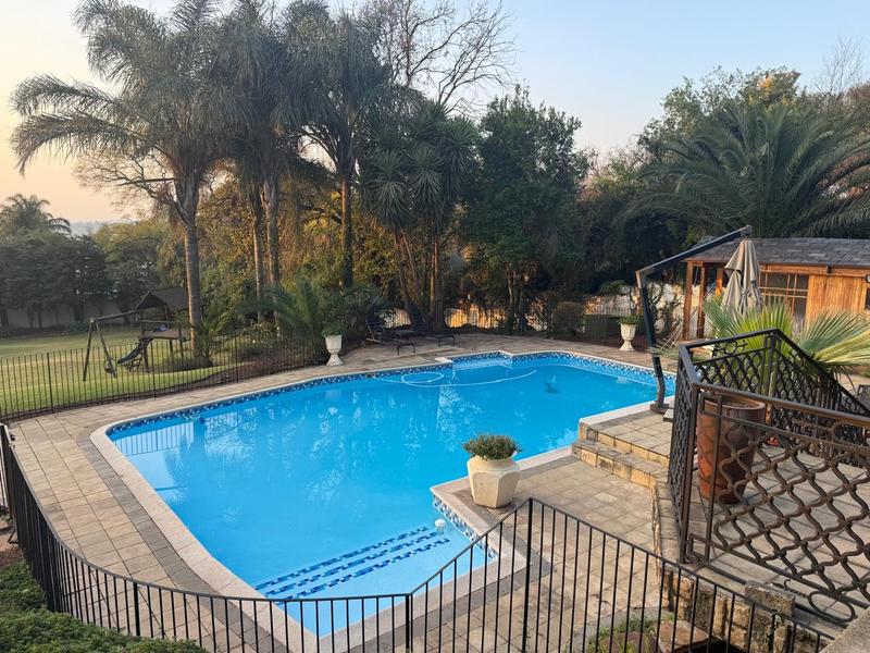 To Let 2 Bedroom Property for Rent in Bedfordview Gauteng